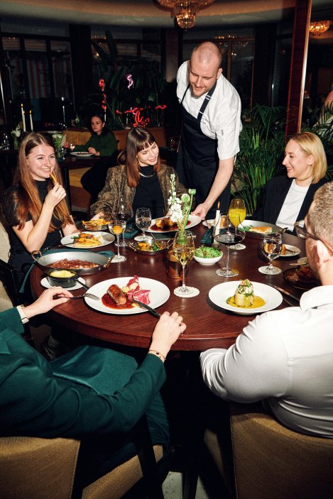 Brasserie 1932 navazuje na legendární Alcron, ale otevírá se široké veřejnosti