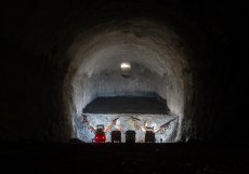 Odda je největším podzemním projektem v historii skupiny Metrostav, nikoliv však její první zkušeností na severu Evropy. Čeští stavbaři vstoupili do Skandinávie v roce 2006 a od té doby se podíleli na stavbách v Norsku, Finsku, Švédsku, na Islandu i Faerských ostrovech. Celkem už na severu Evropy vyrazili více než 57 kilometrů tunelů.