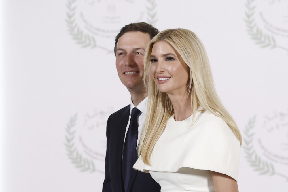 Projekt luxusního resortu Ivanky Trumpové vyhnal Albánce do ulic. Přírodu drtí buldozery, škody jsou nevratné.