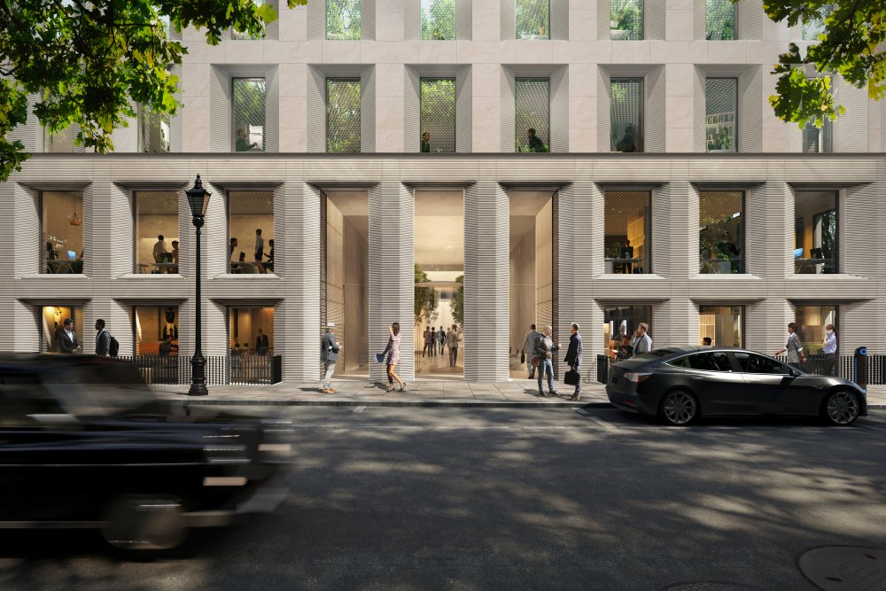 KKCG Real Estate Group dokončila akvizici budovy na prestižní adrese 1 St James’s Square za 291 milionů liber. Budovu v současnosti využívá jako své londýnské sídlo společnost British Petroleum. Po jejím odchodu v dubnu 2028 zde vznikne projekt navržený studiem Foster + Partners, který nabídne přibližně 11 200 m² prémiových kancelářských ploch.