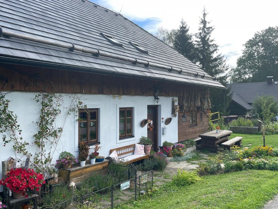 Obec Dobrá