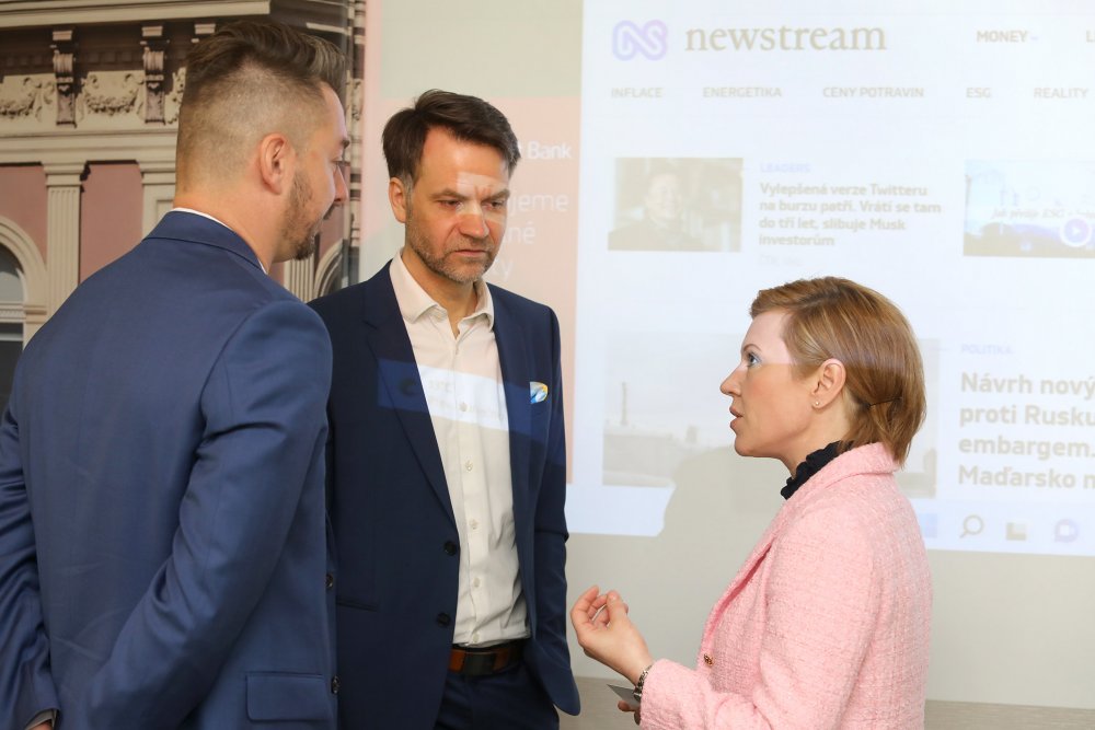 Newstream