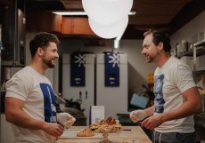 Majitelé pekárny Vilém Ráček (vlevo) a Tomáš Kadlec (vpravo)