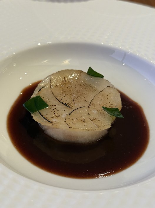 V menu Flora Jambor zúročuje zkušenosti z čistě rostlinné kuchyně Eleven Madison Park.