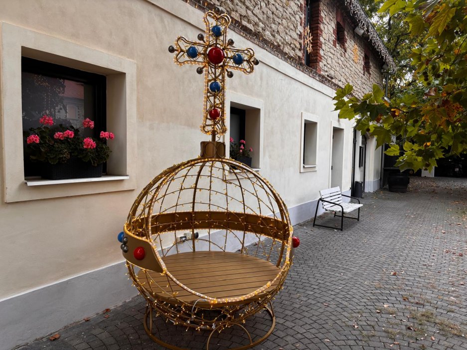 Součást světelné expozice Karel IV.
