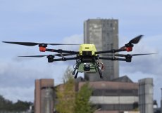 Autonomní dron ovládaný hlasem, který vyvinuly firma Fly4Future a Fakulta elektrotechnická Českého vysokého učení technického v Praze