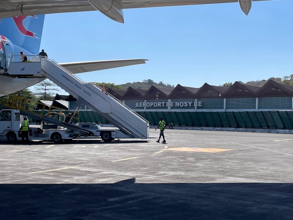 Na letiště Nosy Be Fascéne létají dopravní spoje s turisty už minimálně dvě desítky let, tvrdí místní hoteliéři.