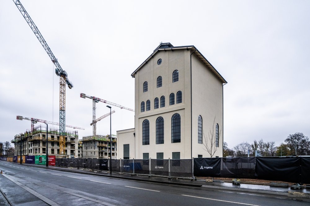 Na jaře 2023 v ní bude otevřena pětipatrová galerie Davida Černého, která dá prostor modernímu umění jak ve stálé expozici, tak v hostujících výstavách. Součástí galerie bude i kavárna či vyhlídková terasa. 