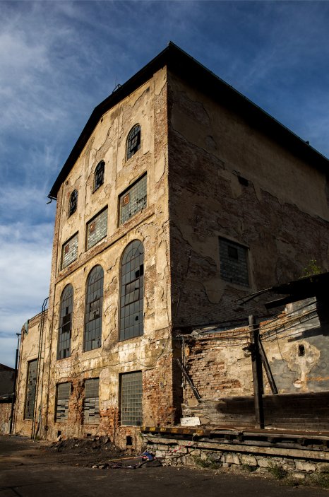 Varna byla postavena v roce 1880 jako součást výrobního areálu lihovar Fischl a synové. V roce 2000 v ní byl ukončen provoz a v roce 2002 byla prohlášena za kulturní památku. 