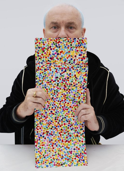 Legendární britský umělec Damien Hirst s nejnovějším uměleckým dílem.