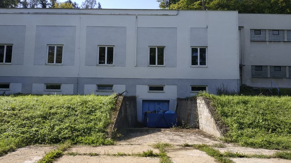 1. V areálu bude vodácký kemp nebo stání pro obytná auta ...
