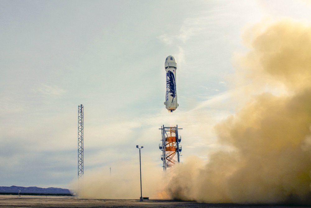 Miliardář Jeff Bezos míří do vesmíru. Jeho sen trvá už deset let.