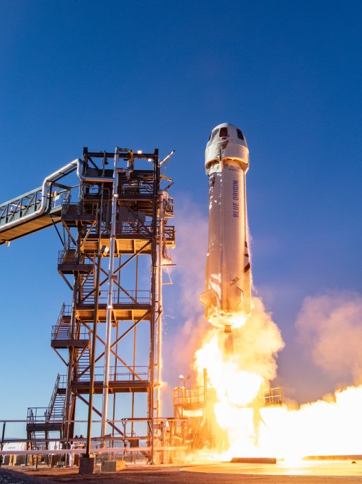 Miliardář Jeff Bezos míří do vesmíru. Jeho sen trvá už deset let.