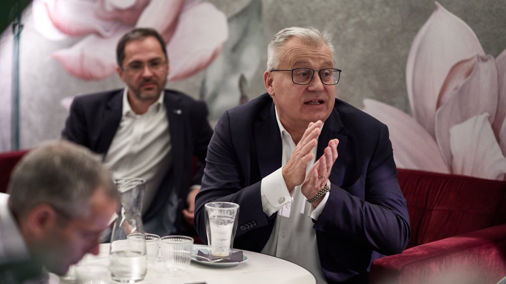 Roman Pečenka, PRK Partners a Jiří Nouza, SPS