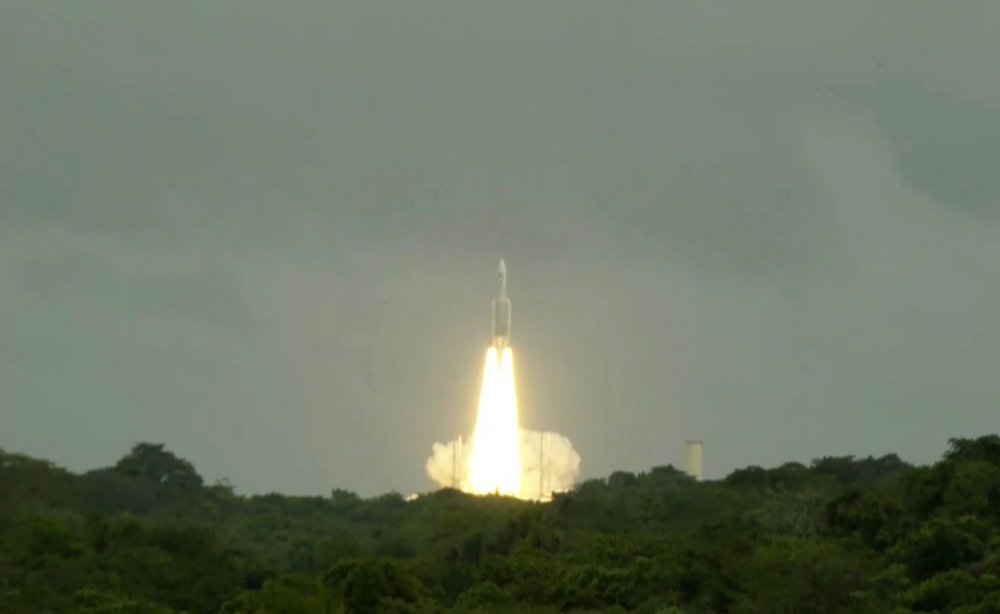 Raketa Ariane 5 nesoucí kosmickou sondu Jupiter Icy Moons Explorer, zkráceně Juice, odstartovala z kosmodromu v Kourou ve Francouzské Guyaně 14. dubna 2023. Cesta sondy k Jupiteru potrvá osm let.