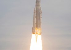 Raketa Ariane 5 nesoucí kosmickou sondu Jupiter Icy Moons Explorer, zkráceně Juice, odstartovala z kosmodromu v Kourou ve Francouzské Guyaně 14. dubna 2023. Cesta sondy k Jupiteru potrvá osm let.