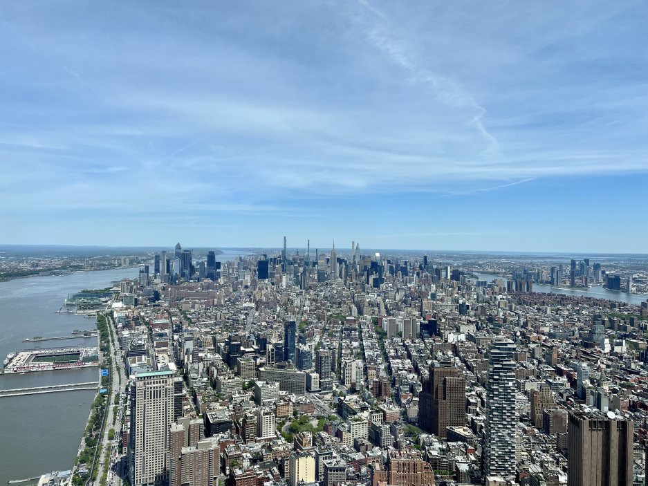 Výhled z 1WTC nabízí úchvatné pohledy na celý Manhattan a přilehlé oblasti