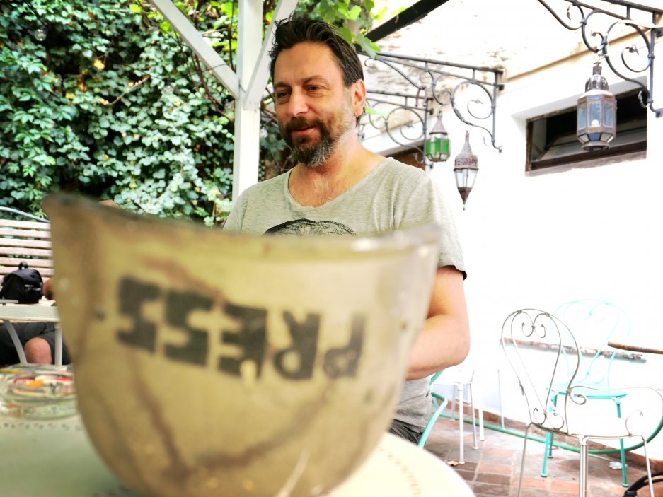 "Na reportáže budu samozřejmě jezdit dál," říká Šprongl.