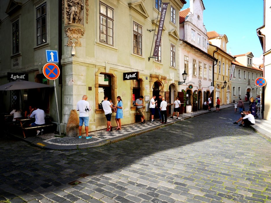 Míšeňská ulice táhne nejen architekturou, ale i kvalitními podniky.
