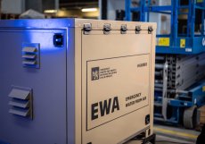 Výrobce konteinerů Karbox, který je součástí holdingu, vyvinul ve spolupráci s Univerzitním centrem energeticky efektivních budov ČVUT zařízení EWA, které dokáže ve velmi suchém prostředí za den získat 25 až 30 litrů vody.