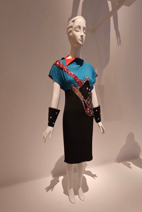 Karl Lagerfeld - modely inspirované hudbou.
