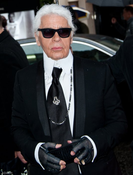 Karl Otto Lagerfeld: Christopher William Adach from Mexico, CC BY-SA 2.0 