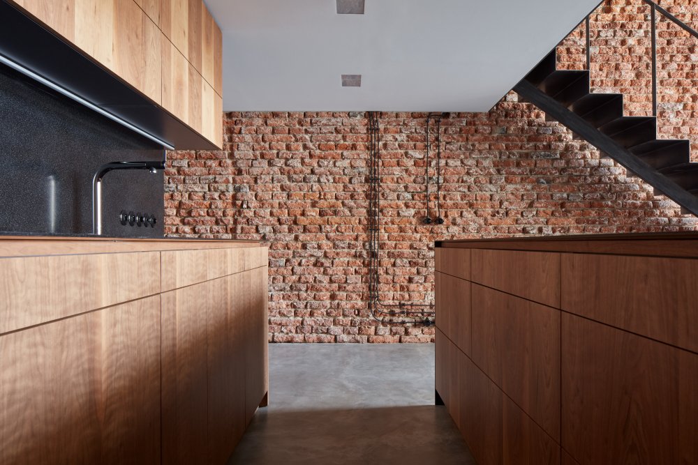 Rekonstrukcí někdejších skladovacích prostor v holešovickém pivovaru vznikl výjimečný loft. 
