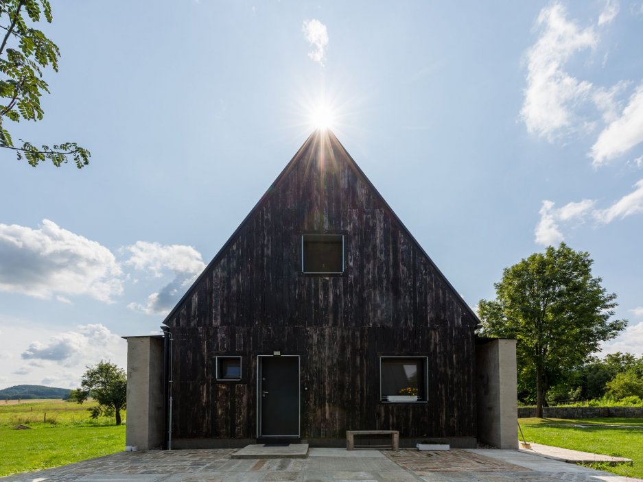 Prioritou architektonického přístupu bylo zachovat původní ráz objektů.