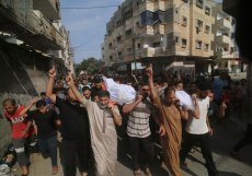 Palestinské ministerstvo zdravotnictví uvedlo, že při izraelských útocích ze vzduchu zahynulo 704 lidí