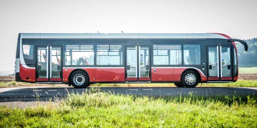 Elektrobus SOR NS 12
