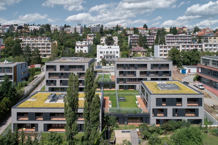 Kuba & Pilař Architekti: Čtyři domy v jednom, Neumannova ulice, Brno.