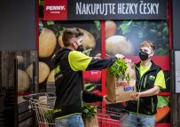 DoDo v Plzni rozváží nákupy z Penny